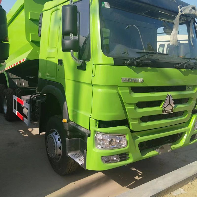 Howo Right Turn Steering Wheel Dump Truck